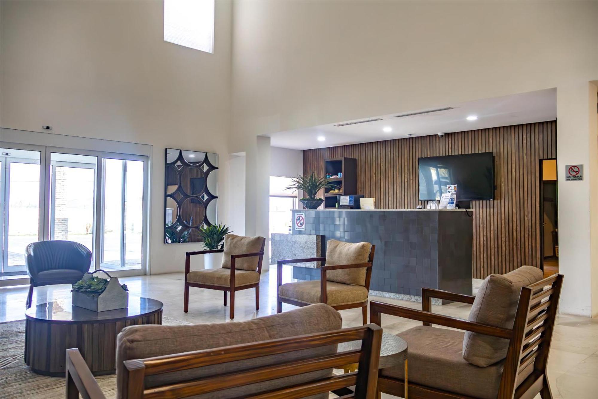 Best Western Plus Sacramento Chihuahua Dış mekan fotoğraf